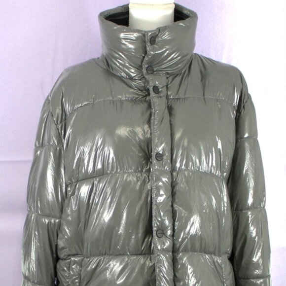 Michael Kors Travel Engineered Men’s Puffer Jacket–Shiny Grey, Blue Logo Lining - Picture 1 of 16
